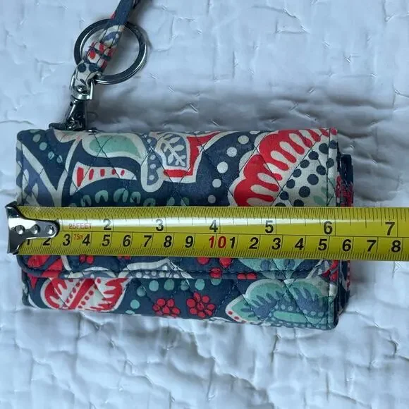 Vera Bradley Wristlet With Multiple Compartments Floral Print - Picture 8 of 10